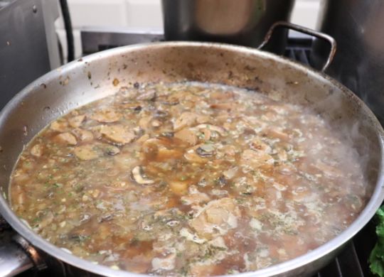 Smokey mushroom & wild rice soup