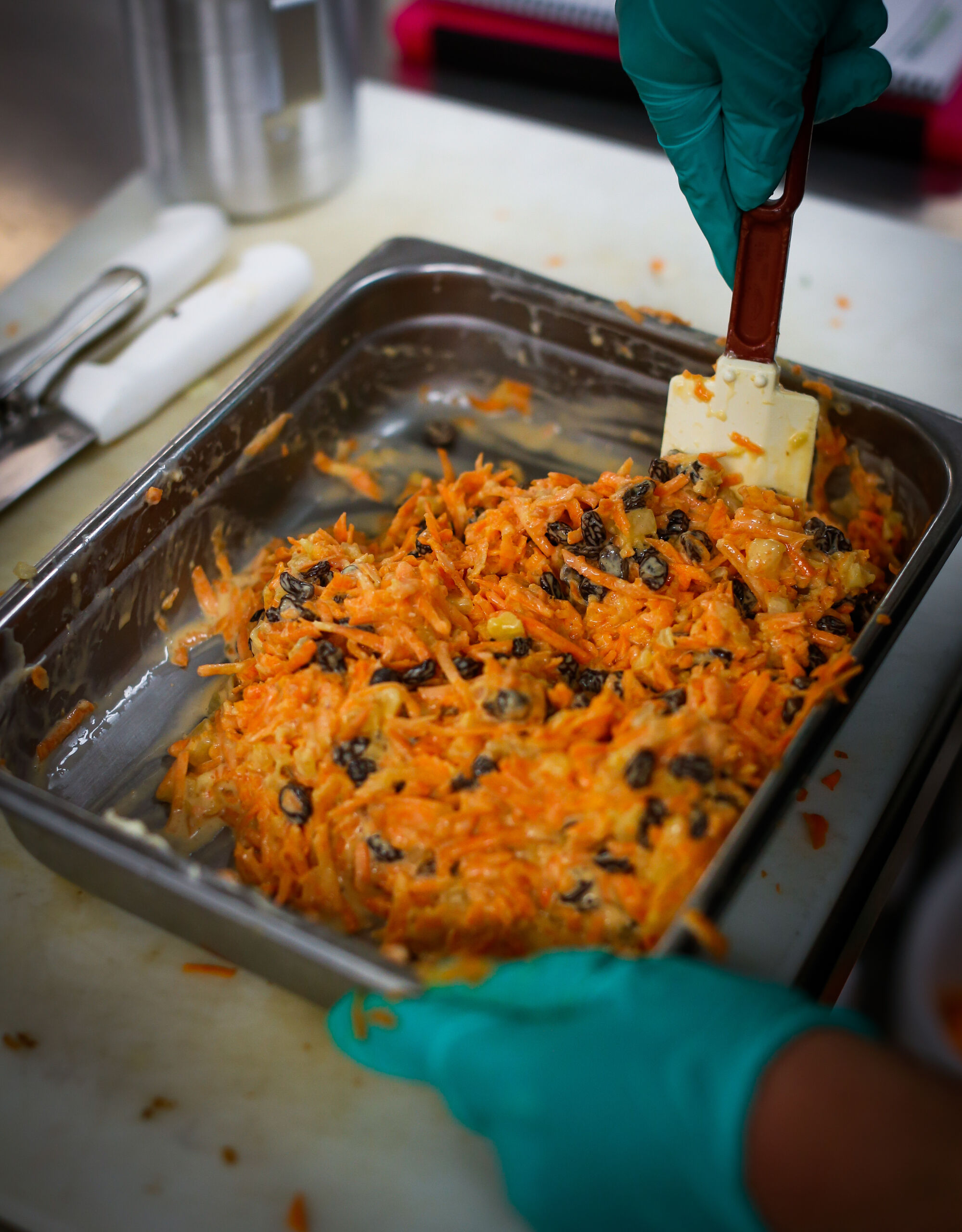 Carrot raisin salad