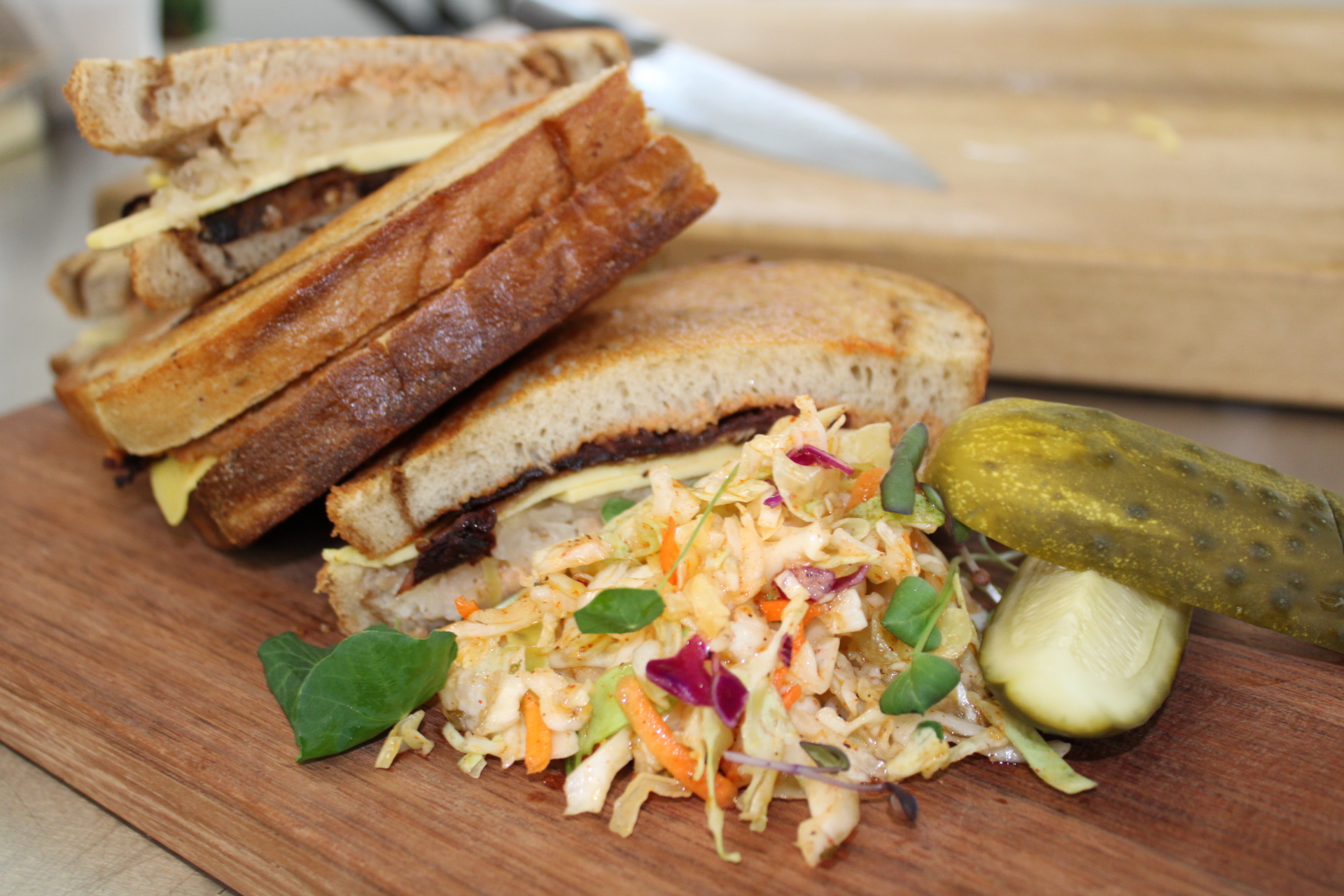 Reuban with coleslaw