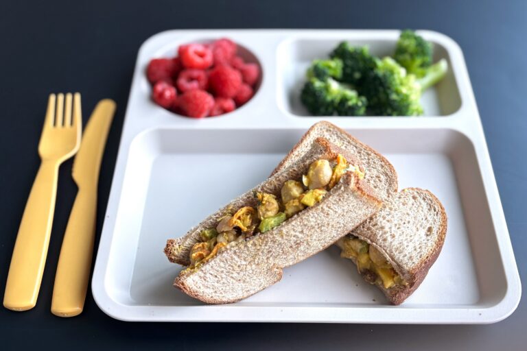 Sweet curry sandwich