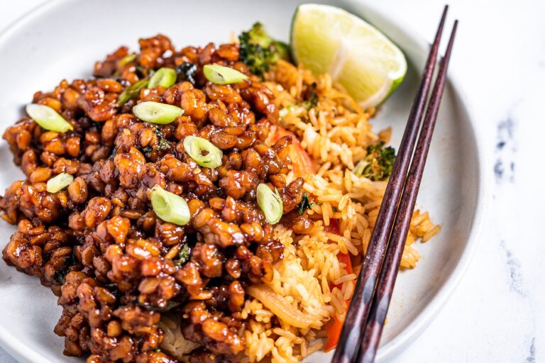 Thai tempeh fried rice Thai tempeh fried rice